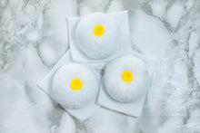 Load image into Gallery viewer, Custard Buns Nai Wong Bao 奶皇包